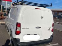 Usado Citroën Berlingo Live 102 CV (75 kW) 2021 Blanco Monovolumen