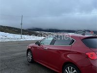 Usado Alfa Romeo Giulietta Distinctive 170 CV (125 kW) 2013 Rojo Berlina