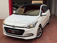 Usado Hyundai i20 Style 120 CV (88 kW) 2016 Blanco Berlina