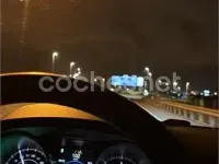 Usado Jaguar E-Pace 150 CV (110 kW) 2018 Azul SUV