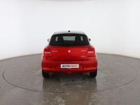 Usado Suzuki Swift 83 CV (61 kW) 2023 Rojo Utilitario