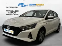 Usado Hyundai i20 100 CV (73 kW) 2021 Blanco Utilitario