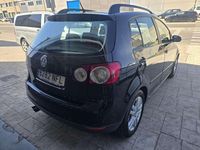 Begagnad VW Golf Plus Cross Highline 140 HK (102 kW) 2008 Svart Minibuss