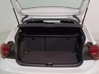 Usado VW Polo Life 95 CV (69 kW) 2024 Utilitario