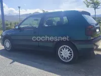 Usado VW Golf III GT 90 CV (66 kW) 1995 Verde Berlina