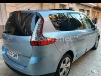 Usado Renault Grand Scénic II Dynamique 105 CV (77 kW) 2009 Azul Monovolumen