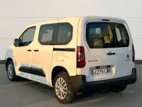 Usado Citroën Berlingo Live 102 CV (75 kW) 2022 Blanco Monovolumen