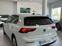 Usado VW Golf VIII Life 115 CV (84 kW) 2022 Blanco Berlina