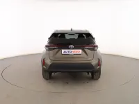 Usado Toyota Yaris Cross Style 116 CV (85 kW) 2022 Verde SUV