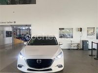 Usado Mazda 3 Luxury 120 CV (88 kW) 2017 Blanco Berlina