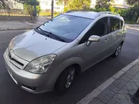 Usado Toyota Corolla Verso Sport 177 CV (130 kW) 2006 Gris Monovolumen