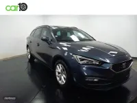 Usado Seat Leon Business 110 CV (80 kW) 2022 Gris Familiar