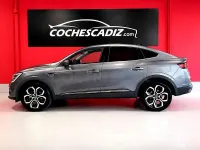 Usado Renault Arkana Zen 145 CV (106 kW) 2022 Gris / plata SUV