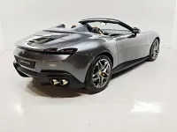 Usado Ferrari Roma 620 CV (456 kW) 2025 Gris Coupe
