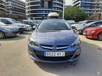 Usado Opel Astra Business 130 CV (95 kW) 2014 Azul Familiar