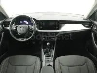Usado Skoda Kamiq 110 CV (80 kW) 2022 Blanco SUV