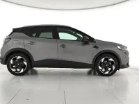 Usado Renault Captur Techno 100 CV (73 kW) 2025 Gris SUV