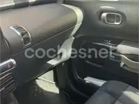 Usado Citroën C4 Feel 82 CV (60 kW) 2016 Rojo Berlina