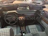 Usado Mercedes E200 136 CV (100 kW) 1998 Verde Berlina