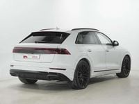 Usado Audi Q8 Sport 286 HP (210 kW) 2024 Branco SUV