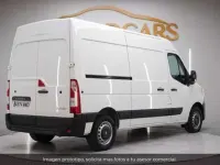 Usado Renault Master 110 CV (80 kW) 2023 Blanco Monovolumen
