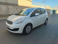 Usado Kia Venga 75 CV (55 kW) 2011 Blanco Utilitario