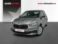 Usado Skoda Fabia Essence 95 HP (69 kW) 2025 Cinzento Citadino