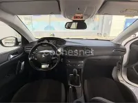 Usado Peugeot 308 Style 100 CV (73 kW) 2016 Blanco Berlina