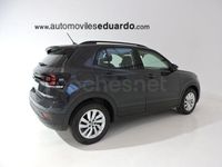Usado VW T-Cross Advance 95 CV (69 kW) 2021 Gris / plata SUV