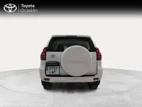 Usado Toyota Land Cruiser 204 CV (150 kW) 2021 Blanco Utilitario