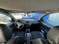 Usado Opel Astra Cosmo 100 CV (73 kW) 2005 Gris / plata Berlina
