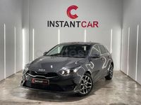 Usado Kia Ceed 120 CV (88 kW) 2022 Gris / plata Utilitario