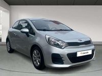 Usado Kia Rio 84 CV (61 kW) 2016 Plateado Utilitario