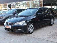 Usado Seat Leon Style 110 CV (80 kW) 2018 Negro Familiar