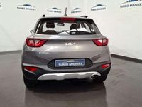 Usado Kia Stonic 84 CV (61 kW) 2024 Gris SUV