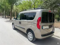Usado Fiat Doblò Lounge 95 CV (69 kW) 2016 Marrón Monovolumen