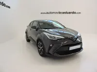 Usado Toyota C-HR Advance 184 CV (135 kW) 2021 Gris / plata SUV