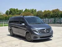 Usado Mercedes V250 Avantgarde 204 CV (150 kW) 2016 Gris / plata Monovolumen