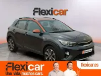 Usado Kia Stonic 120 CV (88 kW) 2018 Negro SUV
