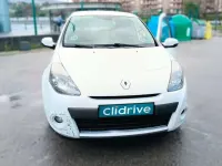 Usado Renault Clio Expression 86 CV (63 kW) 2010 Blanco Utilitario