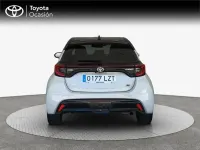 Usado Toyota Yaris Hybrid Plus 116 CV (85 kW) 2022 Otro Monovolumen