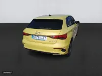 Usado Audi A3 110 CV (80 kW) 2022 Amarillo Berlina