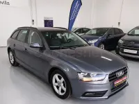 Usado Audi A4 136 CV (100 kW) 2012 Gris / plata Familiar