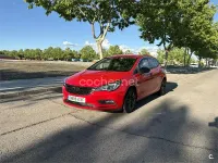Usado Opel Astra 125 CV (91 kW) 2019 Rojo Berlina