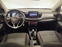 Usado Kia Stonic 101 CV (74 kW) 2025 Blanco SUV