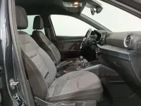 Usado Seat Arona Xperience 110 CV (80 kW) 2023 Gris / plata SUV