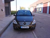 Usado Mercedes B200 193 CV (141 kW) 2009 Marrón Monovolumen