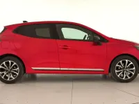 Usado Renault Clio Techno 99 CV (72 kW) 2025 Rojo Utilitario