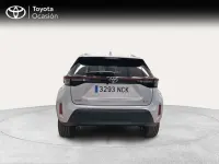 Usado Toyota Yaris Cross Active 116 CV (85 kW) 2025 Plateado SUV