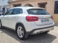 Usado Mercedes GLA200 Urban 136 CV (100 kW) 2014 Blanco SUV